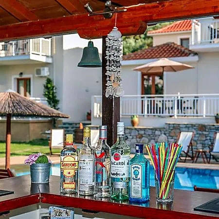 Takis Hotel 4*
