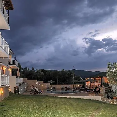 Takis 4* Skiathos